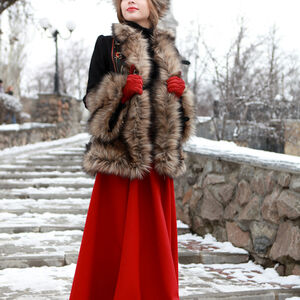 Manteau court fantasy zupan avec fourrure artificielle LARP « Bal Royal »