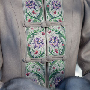 Manteau « Fleur-de-Lis » style belle époque