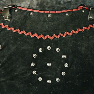 MULTILAYERED 15 CENTURY FRONT SLIT BRIG