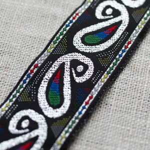 Passement cachemire noir à vendre au mètre