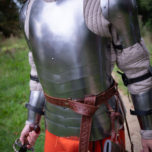 Plastron monobloc léger en acier à ressort "Chevalier des Bois" pour WMA AMHE Harnischfechten