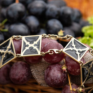 Rabais: Collier Ras du Cou en Laiton avec Émail «Rose Allemande»