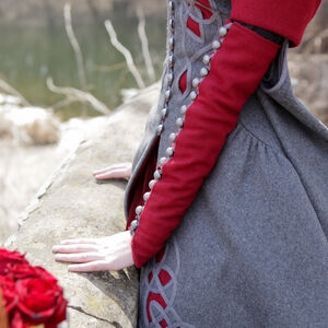 Rabais: Manteau exclusif en laine « Le Petit Chaperon Rouge » | Laine grise | Accents noirs