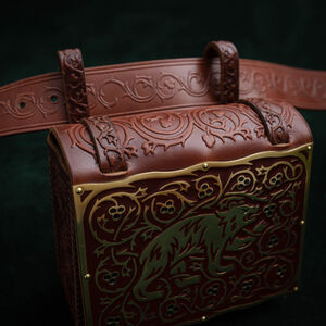 Sac en cuir avec un panneau en laiton émaillé « Ours »