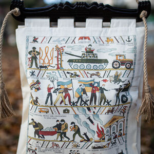 Sac Haithabu aux poignées de dossier de chaise en bois «Tapisserie de Guerre»