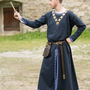 Tunique longue en coton avec passement « Prince Gilderoy » inspirée par XIII siècle