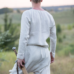 Costume historique médiéval homme tunique chemise