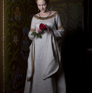 Robe médiévale en lin naturel Anne de Kiev sans le ceinture d'ArmStreet