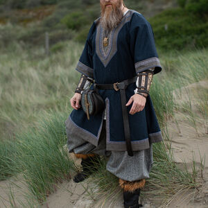 Tunique Viking en laine à manches courtes avec passement, broderies manuelles et accents «Ingvar le Marin»