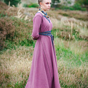 Tunique Viking en laine avec bordure en cuir «Solveig la Fille de Konung» édition limitée