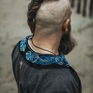 Tunique exclusive viking en laine « Éric le Jarl » cosplay fantasy