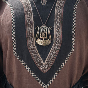 Tunique Viking en lin à manches courtes avec passement, coutures à la main et accents « Ingvar le Marin »