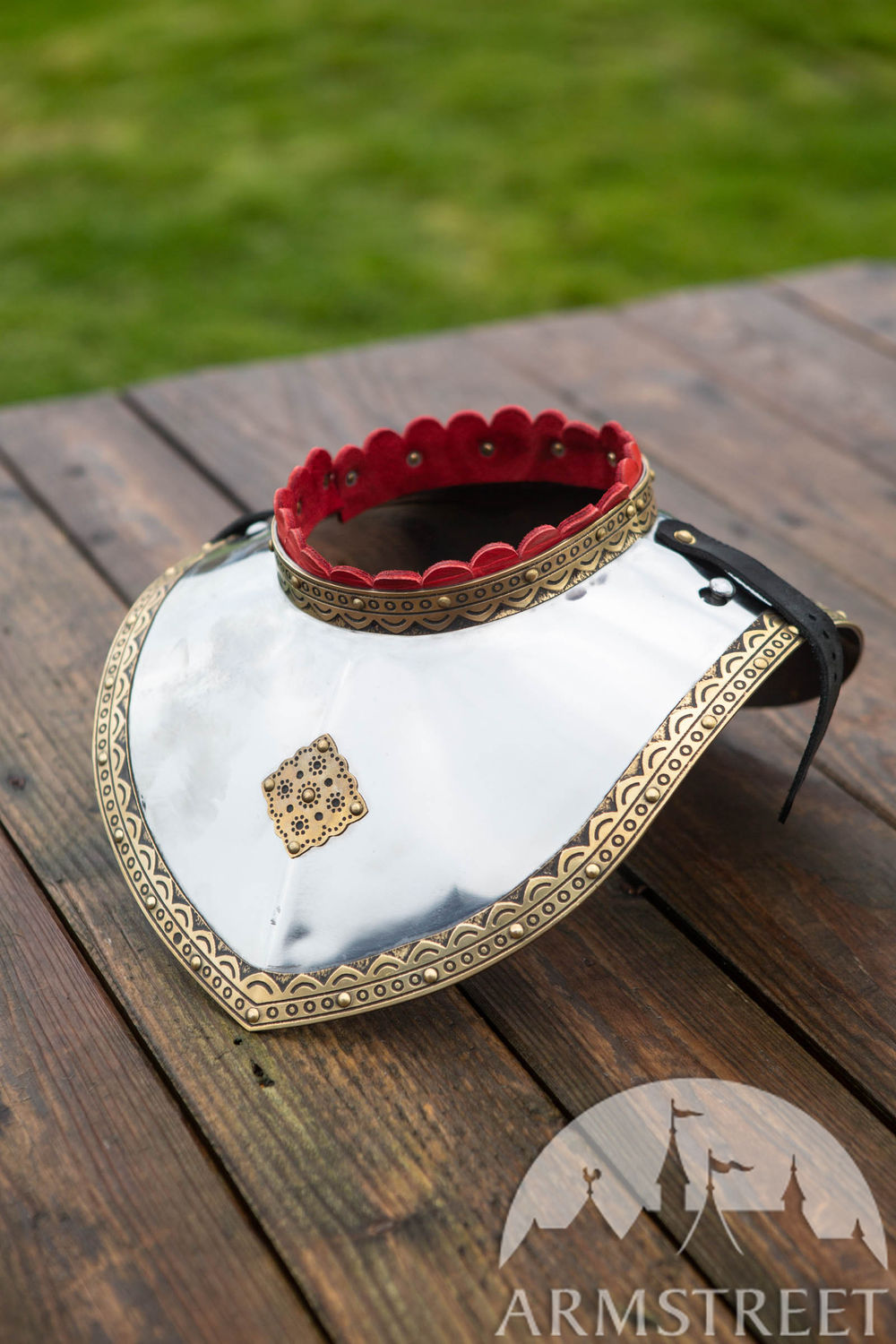 Polish Hussar gorget with brass accents