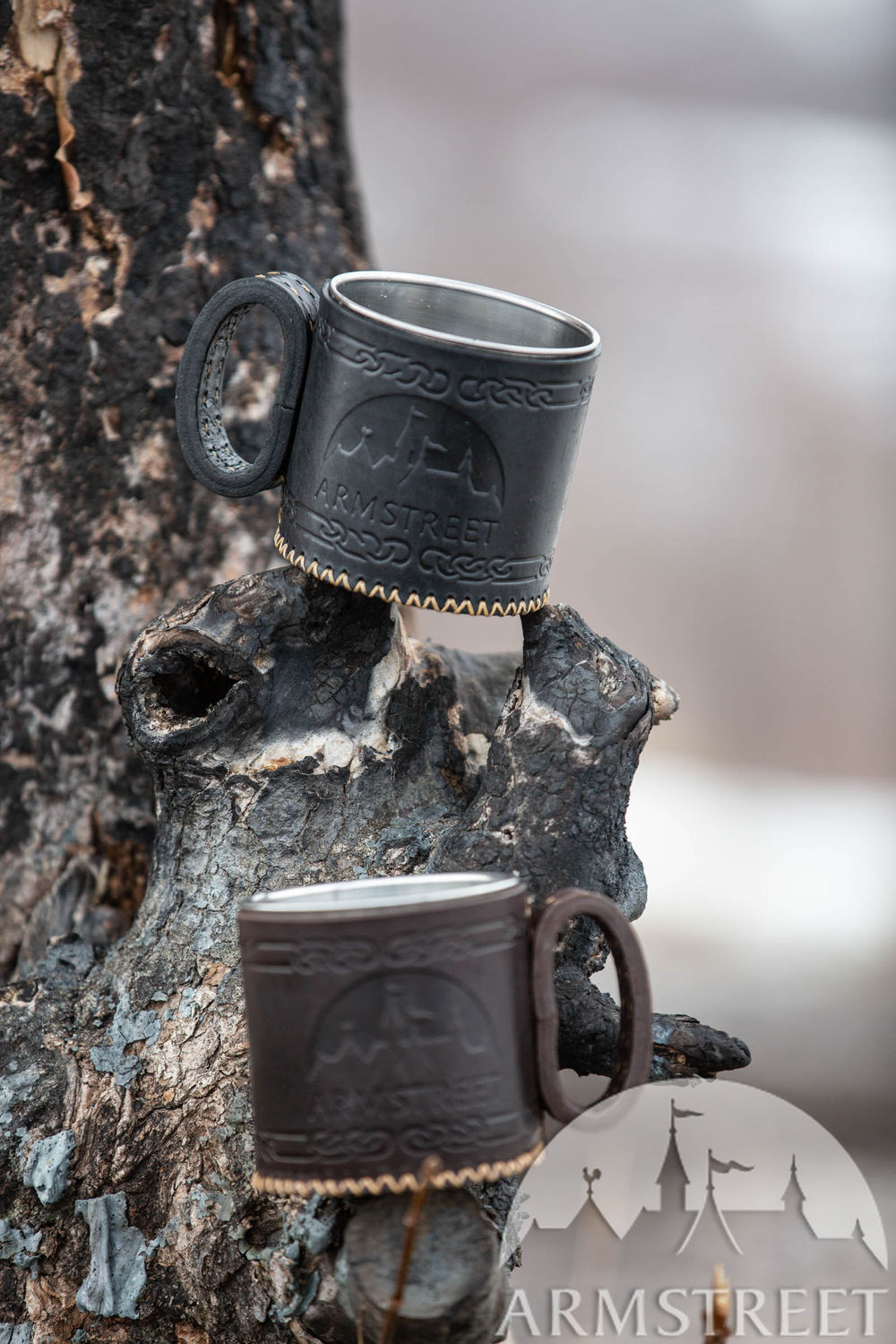 Mug en acier inoxydable (550 ml) à l’extérieur en cuir gaufré