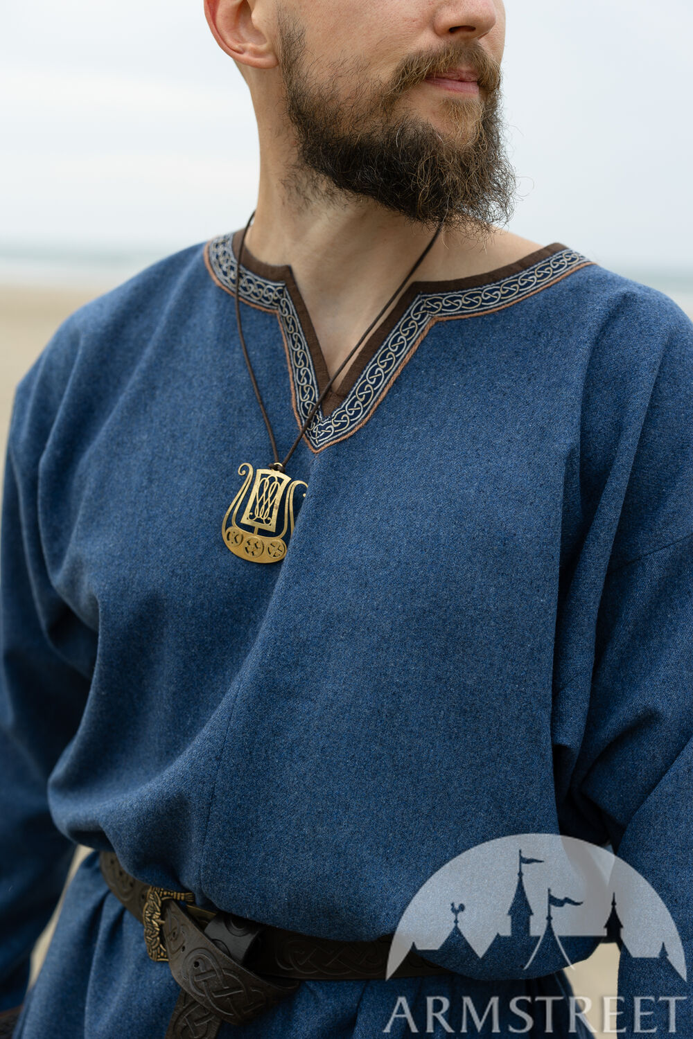 Tunique viking en laine au passement et accent pour homme "Ingvar le Marin"