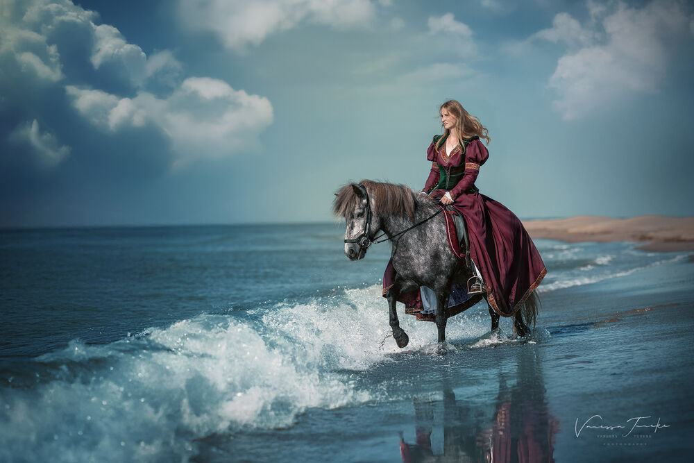 Tenue robe et corsage style médiéval