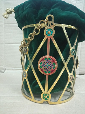 Common - sale-brass-and-velvet-basket-bag-key-keeper-bottle-green-natural-velvet-1.jpg