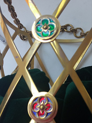 Common - sale-brass-and-velvet-basket-bag-key-keeper-bottle-green-natural-velvet-2.jpg