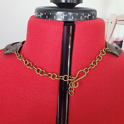 Common - sale-fantasy-exclusive-necklace-brass-and-leather-the-alchemists-daughter-brown-leather-1.jpg