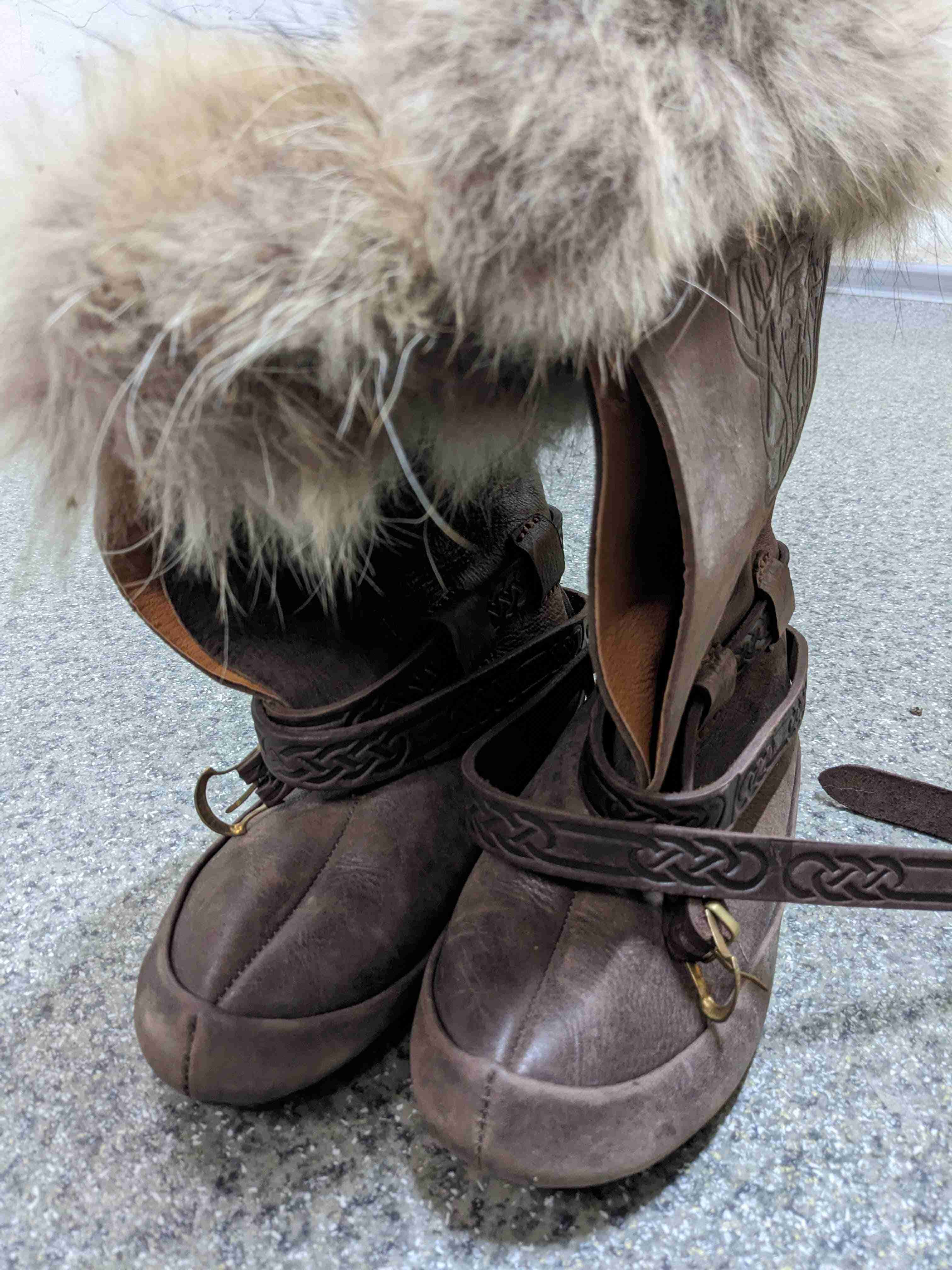 Common - sale-viking-style-boots-with-faux-fur-knut-the-merry-brown-leather-size-eu-44-1.jpg